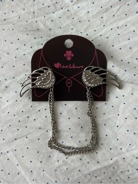 Love Culture Silver Winged Chain Sweater Clips